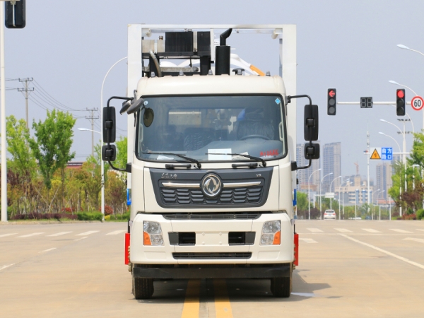 國六東風(fēng)天錦 15方 清洗吸污車 國六東風(fēng)天錦 15方 清洗吸污車