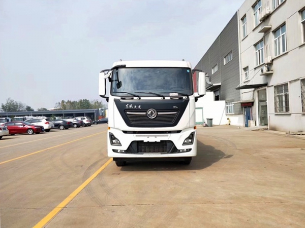 國六東風(fēng)天龍后八輪 20噸 噴霧車 國六東風(fēng)天龍后八輪 20噸 噴霧車