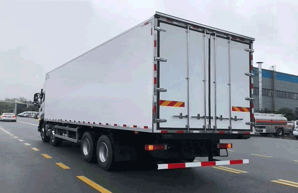 國六東風(fēng)天龍前四后八冷藏車 國六東風(fēng)天龍前四后八冷藏車