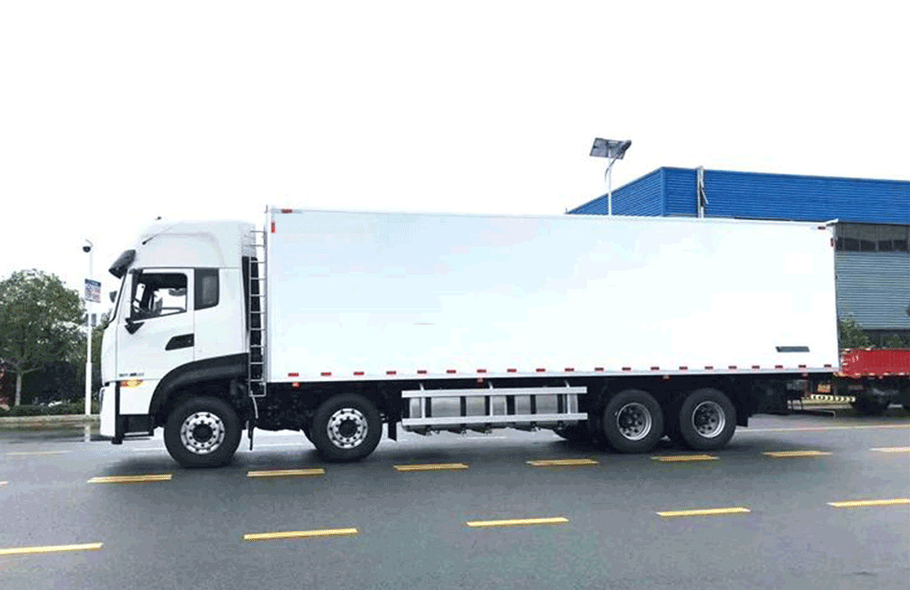 國六東風(fēng)天龍前四后八冷藏車 國六東風(fēng)天龍前四后八冷藏車