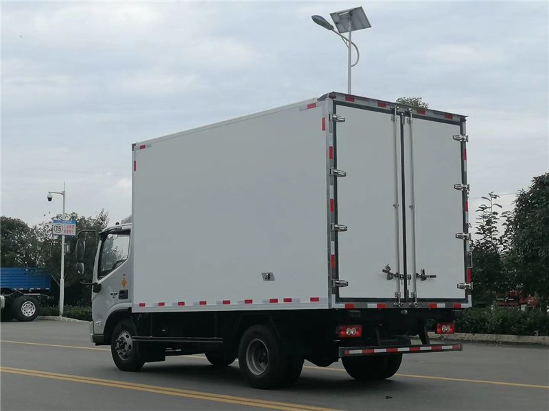 國(guó)六福田歐馬可S1寬體冷藏車156馬力 國(guó)六福田歐馬可S1寬體冷藏車156馬力