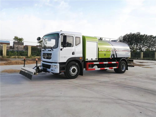 18噸東風(fēng)D9純電動(dòng)路面清洗車(chē) 18噸東風(fēng)D9純電動(dòng)路面清洗車(chē)