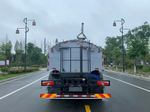 比亞迪T8純電動(dòng)10方路面清洗車(chē) 比亞迪T8純電動(dòng)10方路面清洗車(chē)