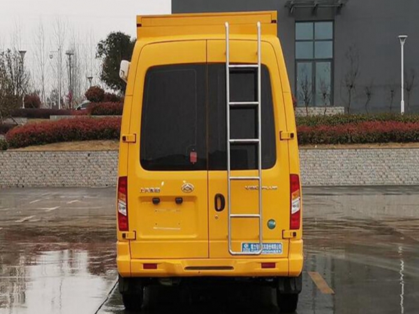 上汽大通V80國(guó)六指揮車(chē)